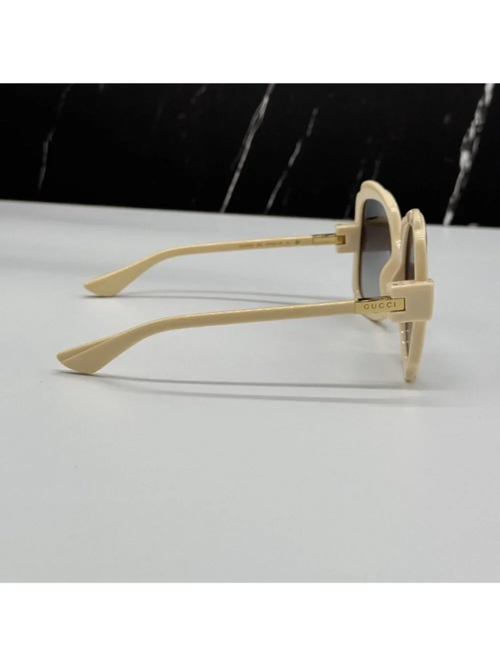 New Gucci GG1431S 004 Oversized White Gray Women Sunglasses